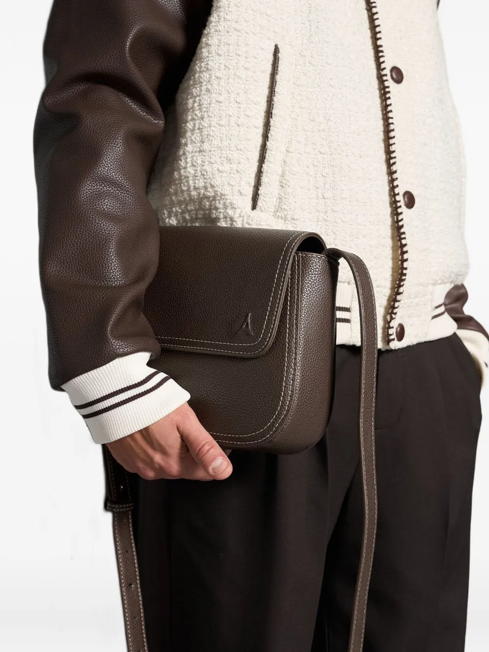 Manière De Voir Marseille crossbodytas Bruin