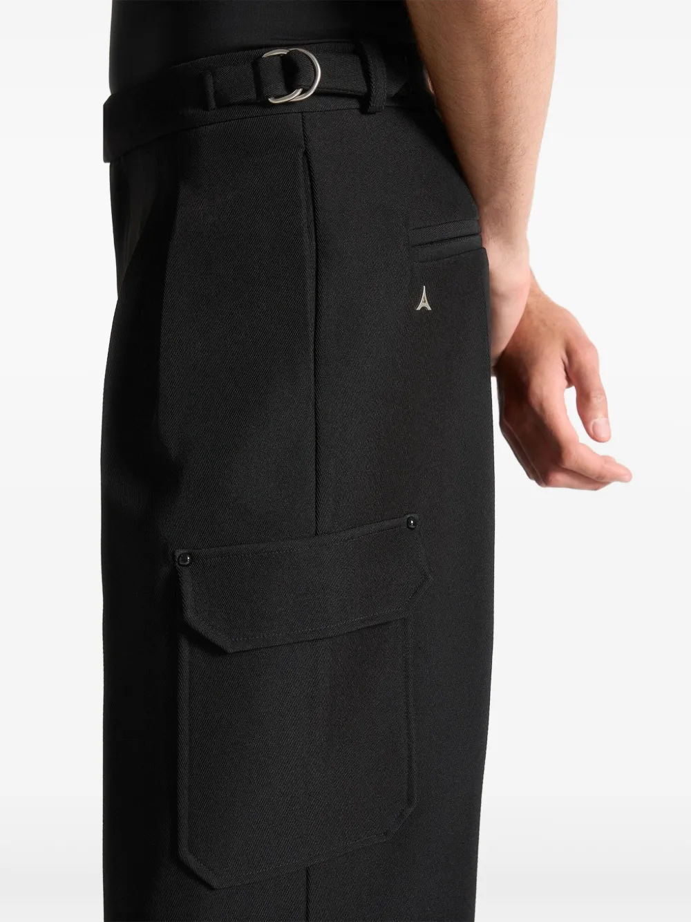 Manière De Voir Maurice geplooide regular-fit broek Zwart