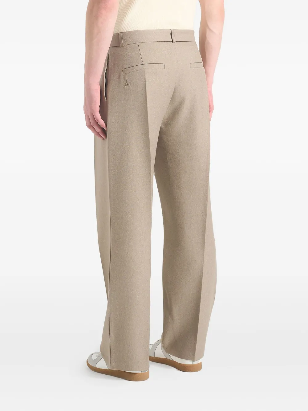 Manière De Voir Geplooide broek met ceintuur Beige
