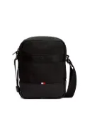 Tommy Hilfiger logo-plaque shoulder bag - Black