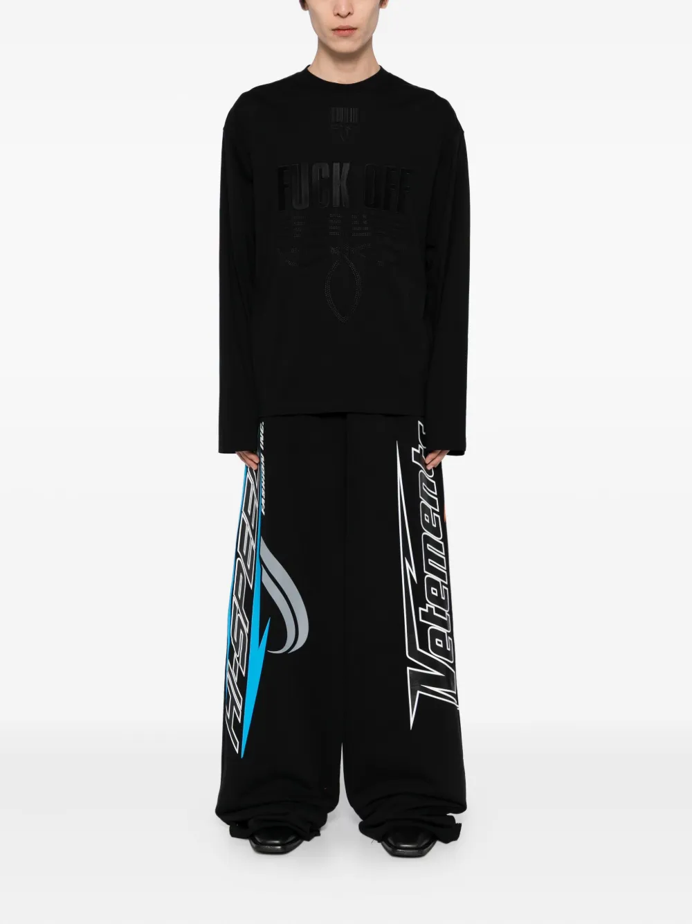 VETEMENTS embroidered short-sleeved T-shirt Zwart