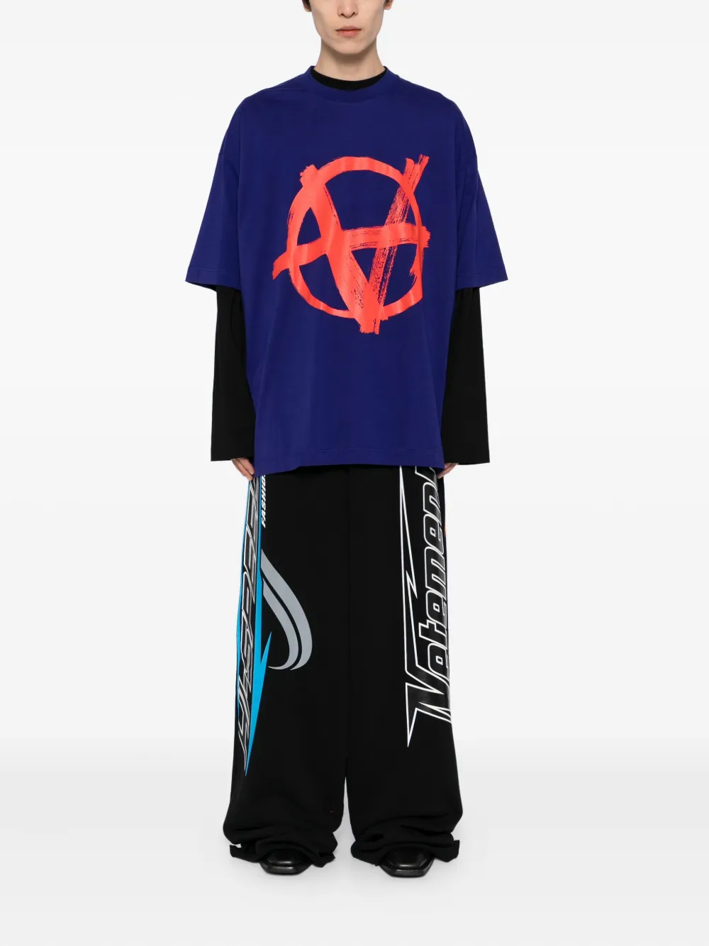 VETEMENTS graphic-printed T-shirt Blauw