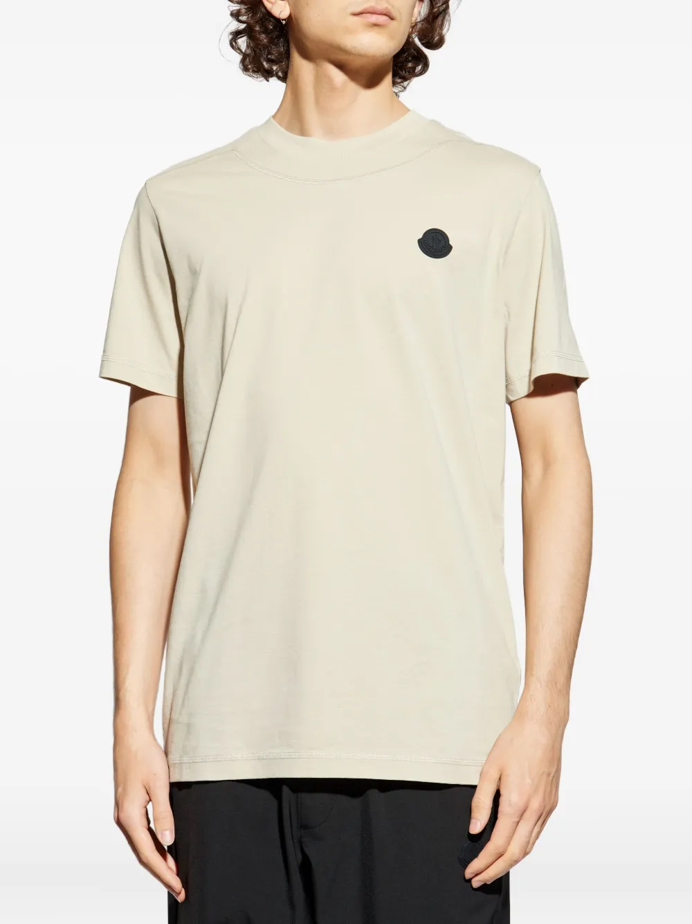 Moncler Katoenen T-shirt met logopatch Beige