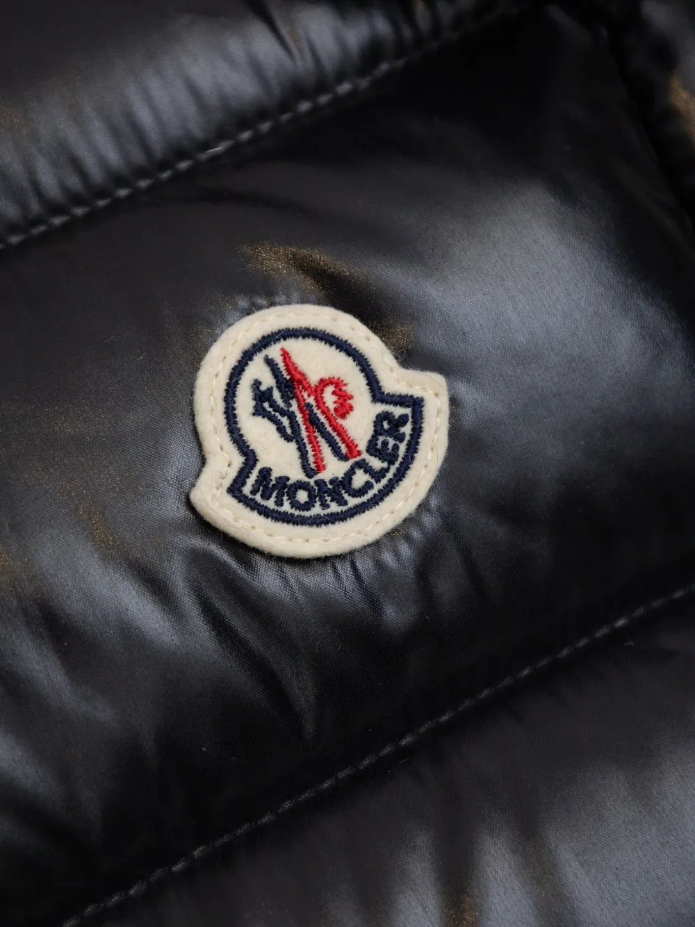 Moncler Enfant Ania bodywarmer met capuchon Zwart