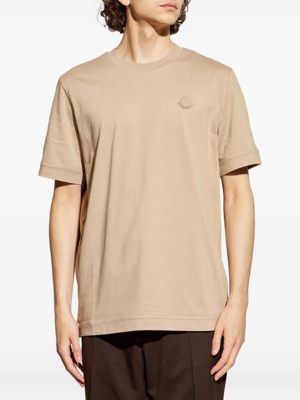 Moncler Katoenen T-shirt met logopatch Beige