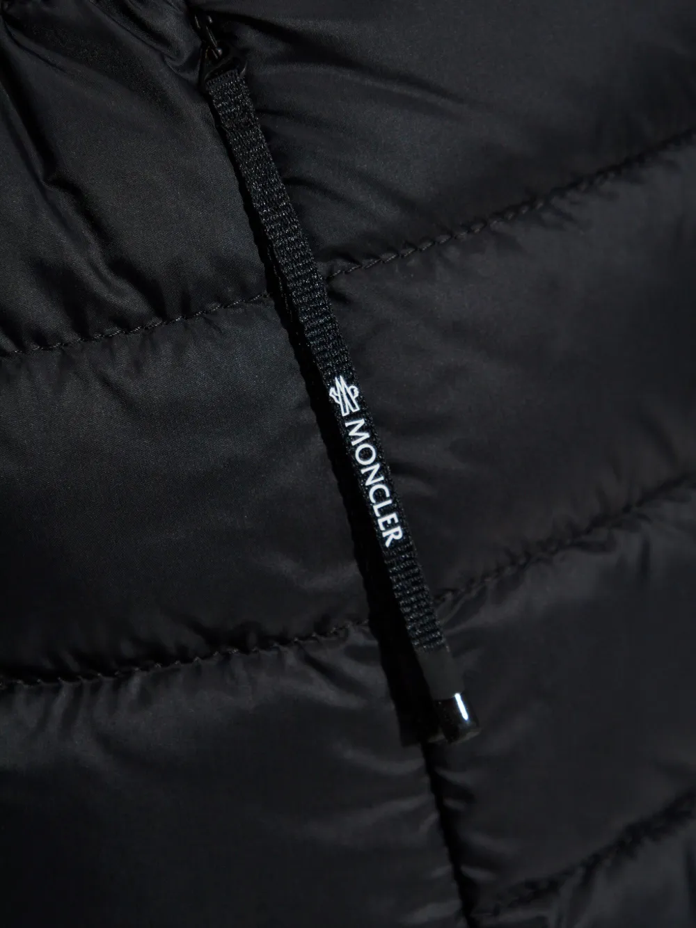 Moncler Valmarie gewatteerde mouwloze bodywarmer Zwart