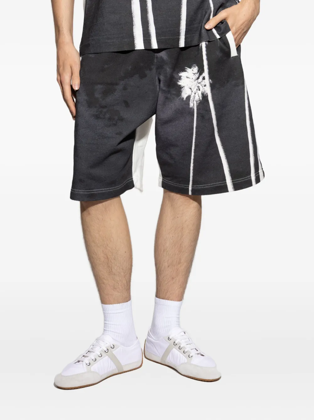 Palm Angels Shorts met palmboomprint en trekkoord Zwart