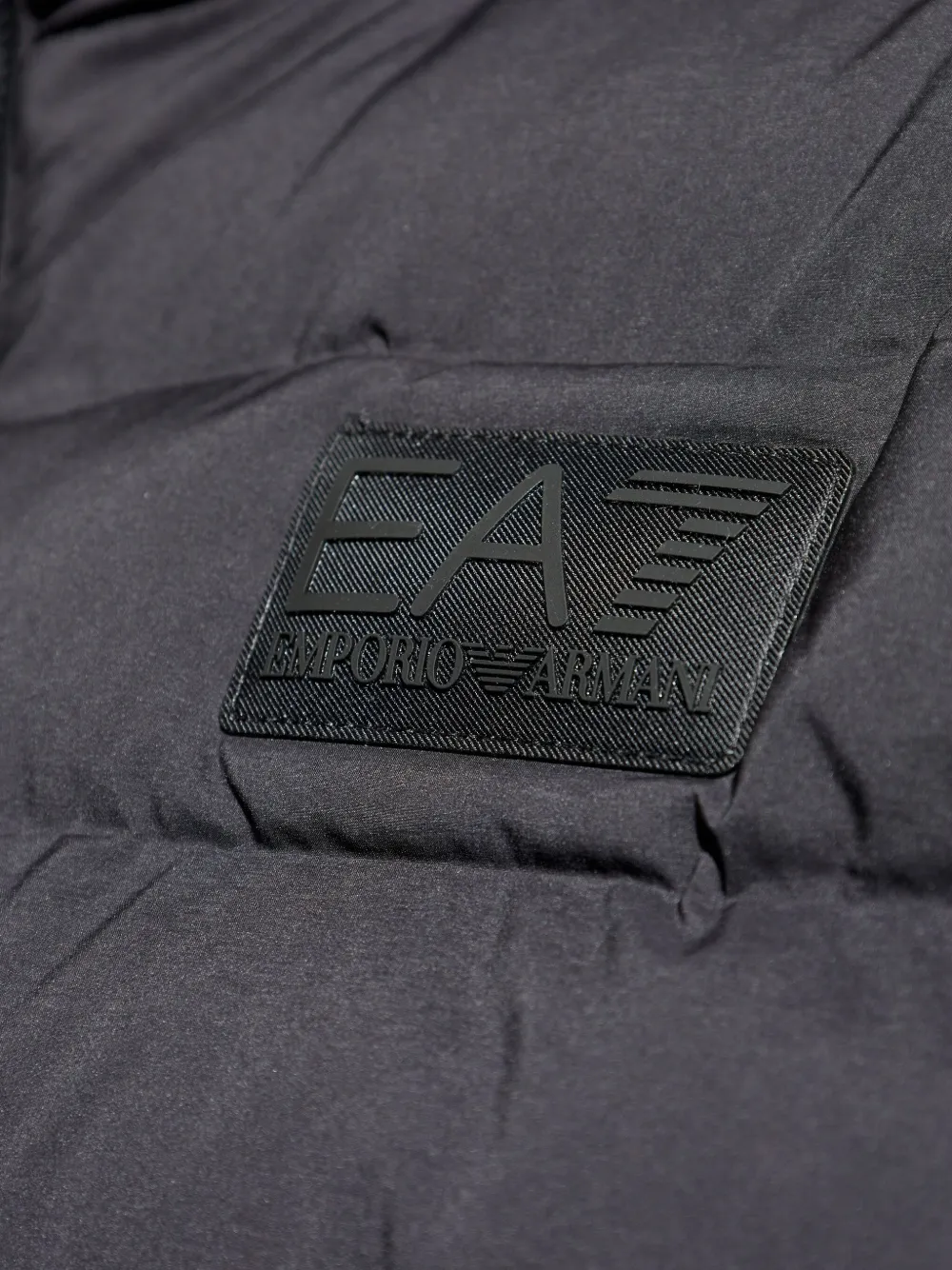 Ea7 Emporio Armani Gewatteerd jack met logopatch Zwart