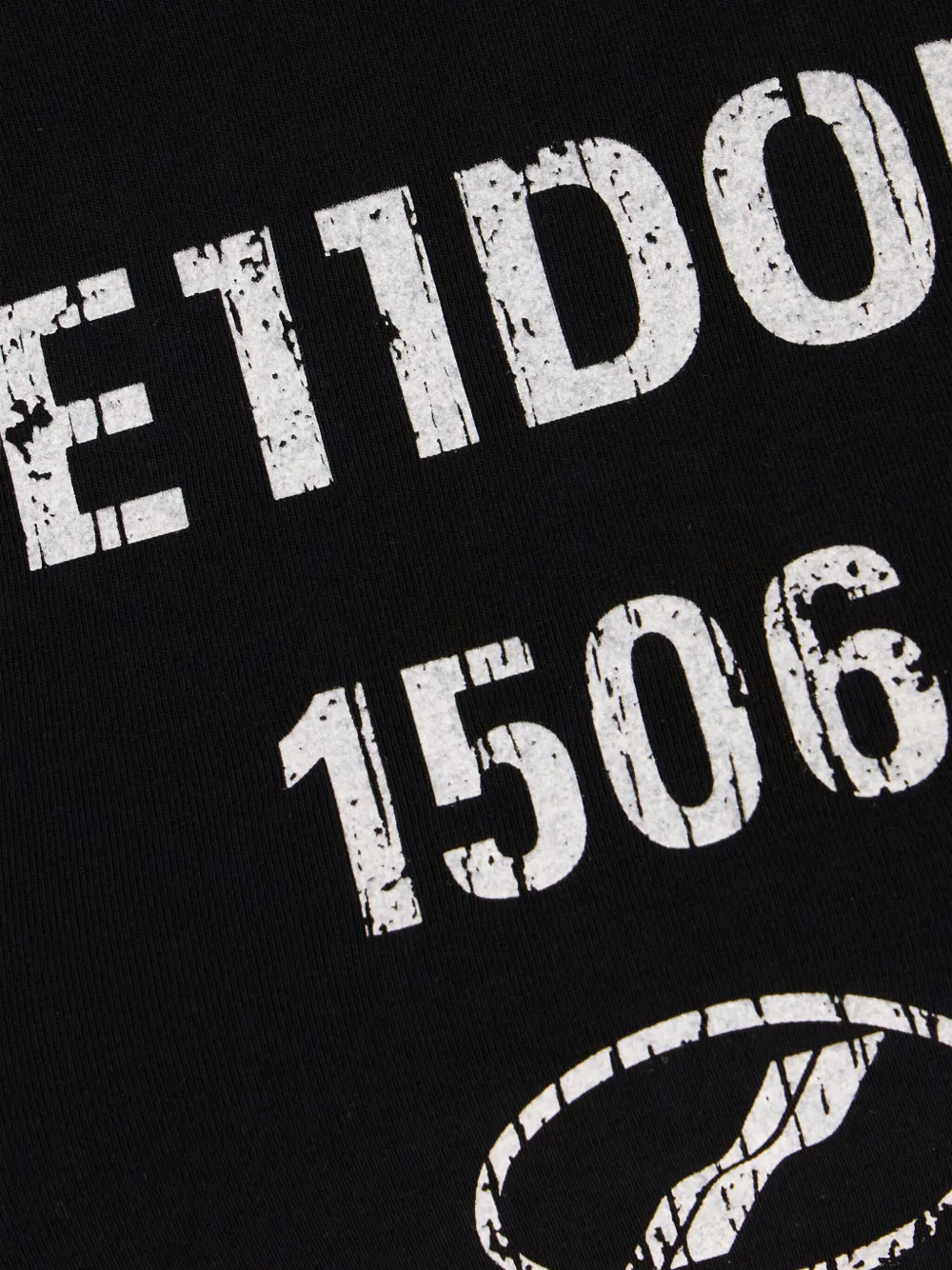 We11done Cropped T-shirt met logoprint Zwart