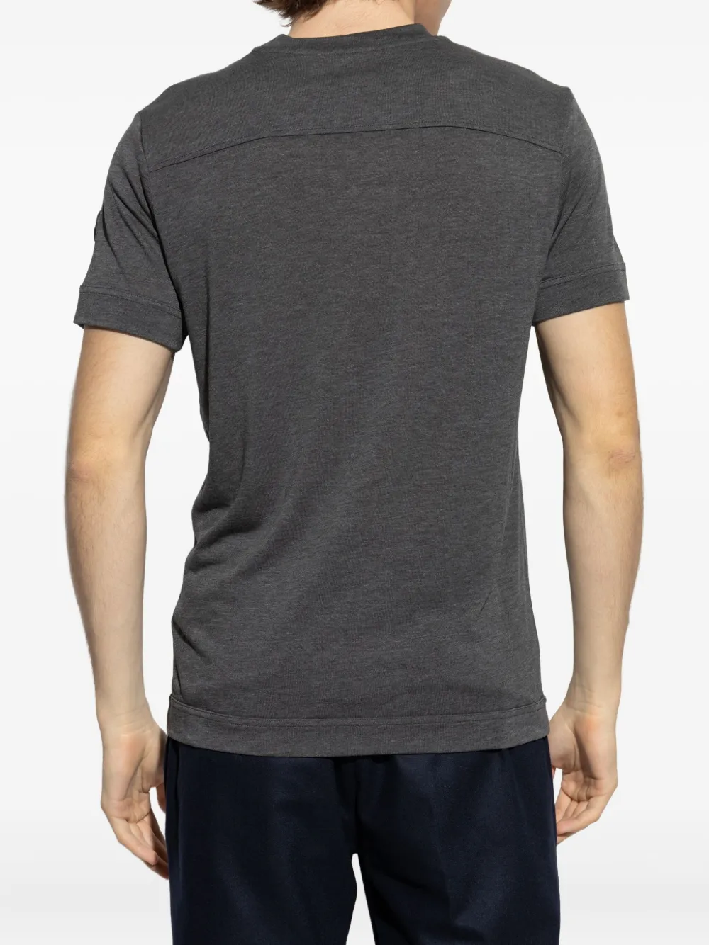 Moncler T-shirt met logoprint Grijs