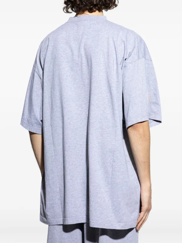 Balenciaga logo-patch T-shirt | Grey | FARFETCH