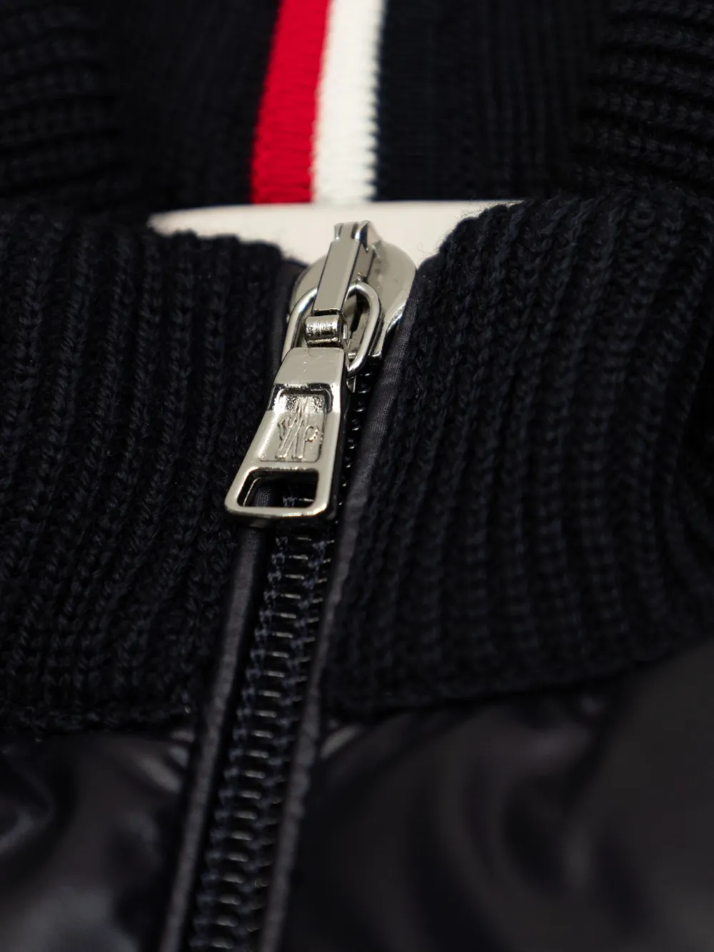 Moncler Enfant Gewatteerd gebreid vest Zwart