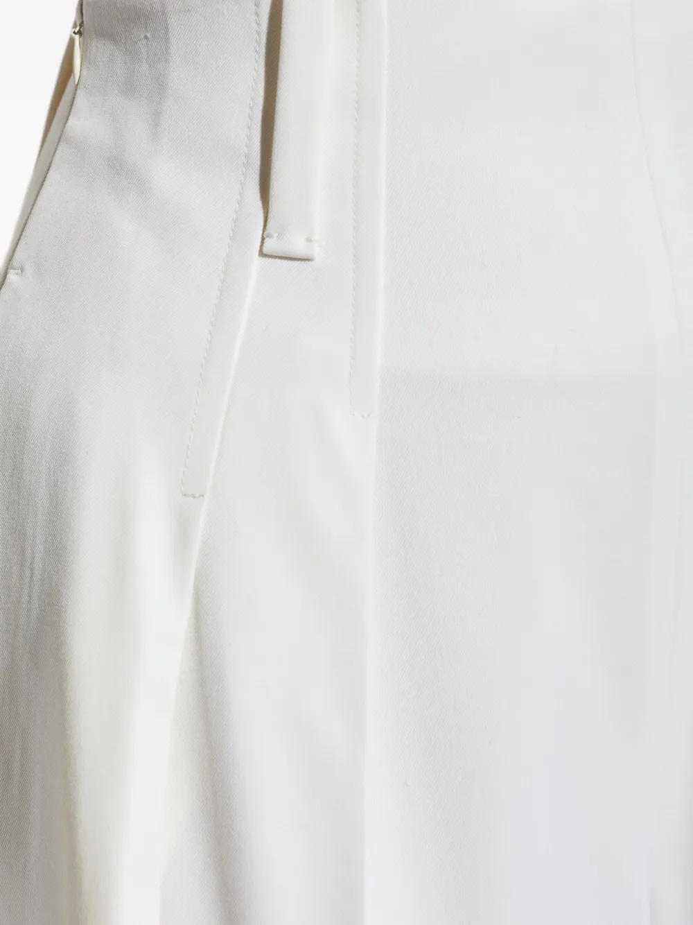 Victoria Beckham Plooibroek met wijde pijpen Wit