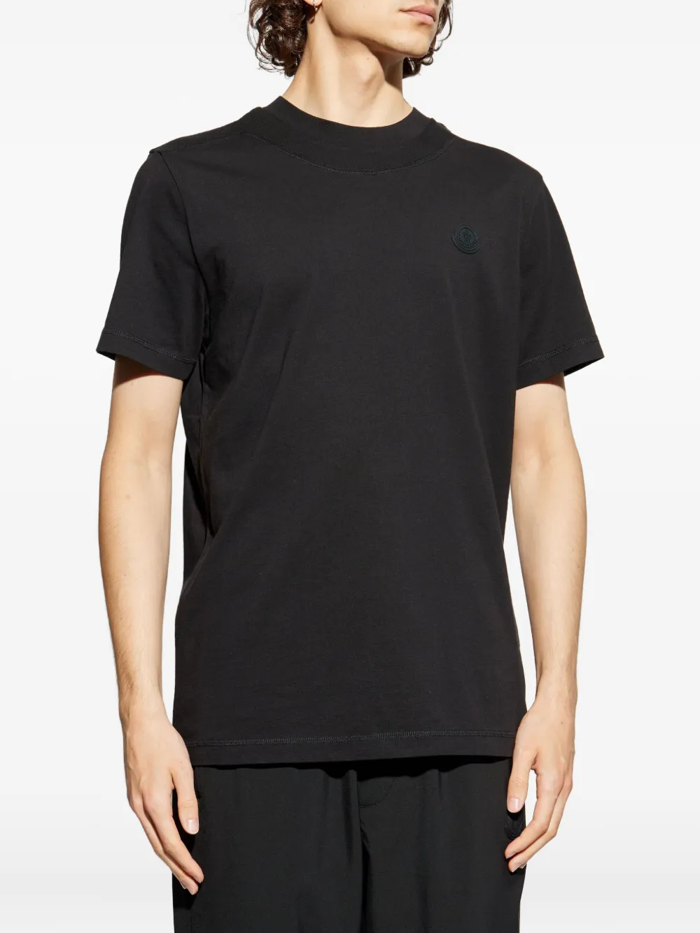Moncler Katoenen T-shirt met logopatch Zwart