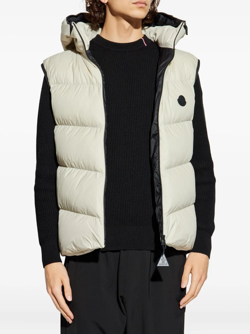 Moncler Guersac bodywarmer met capuchon Grijs