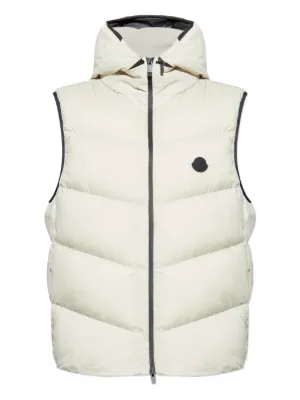 Moncler フーデッド ベスト | レッド | FARFETCH JP