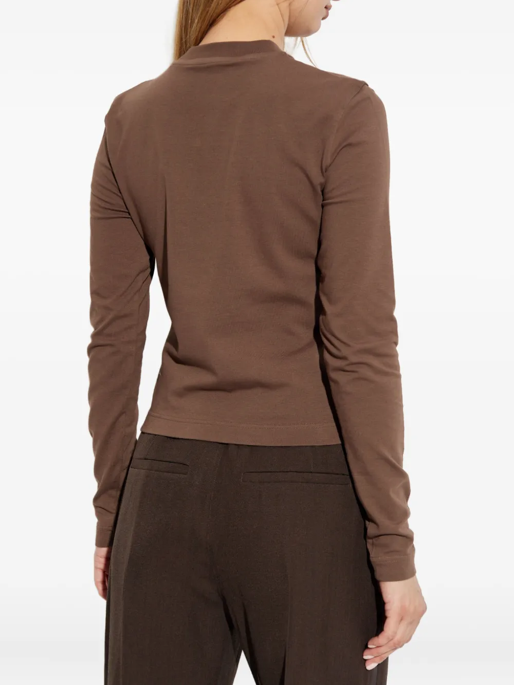 Jacquemus T-shirt met lange mouwen en logo label Bruin