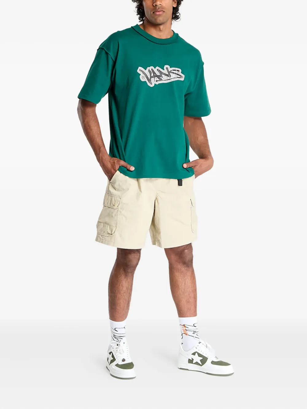 Vans Huntley elastic-waist cargo shorts Beige