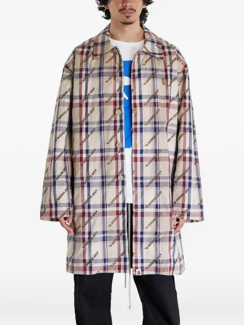 A BATHING APE® logo-check pattern coat