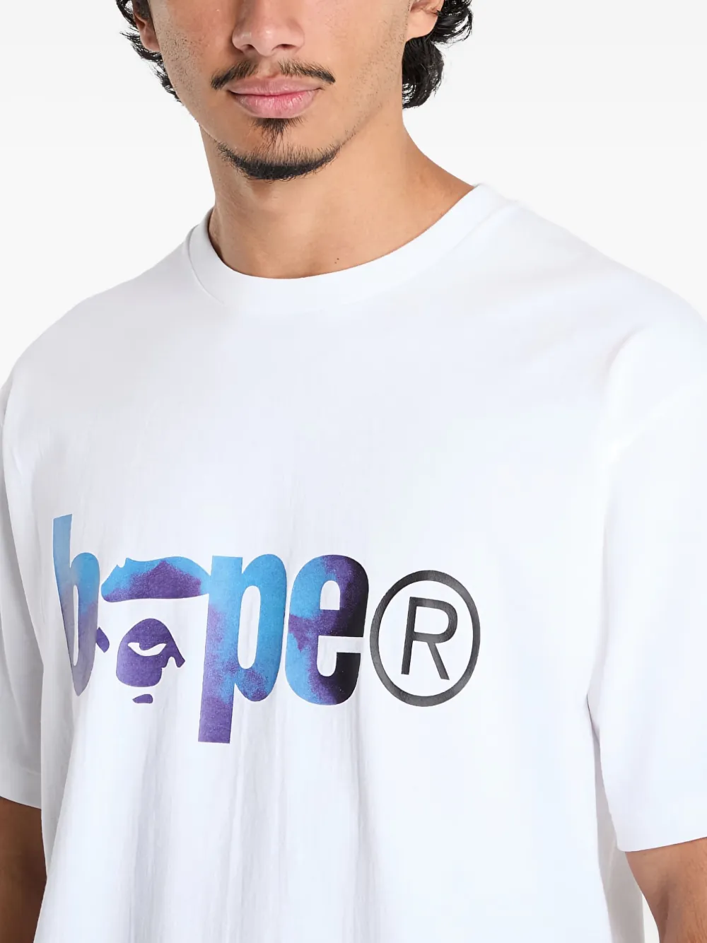 A BATHING APE Katoenen T-shirt met tie-dye print en logo Wit