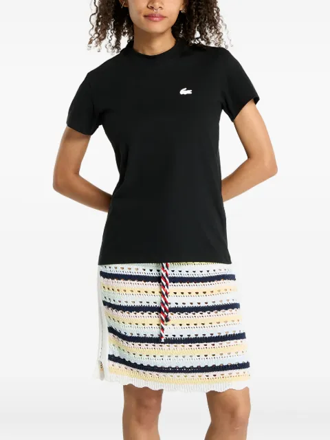 Lacoste playera con cuello redondo y parche del logo