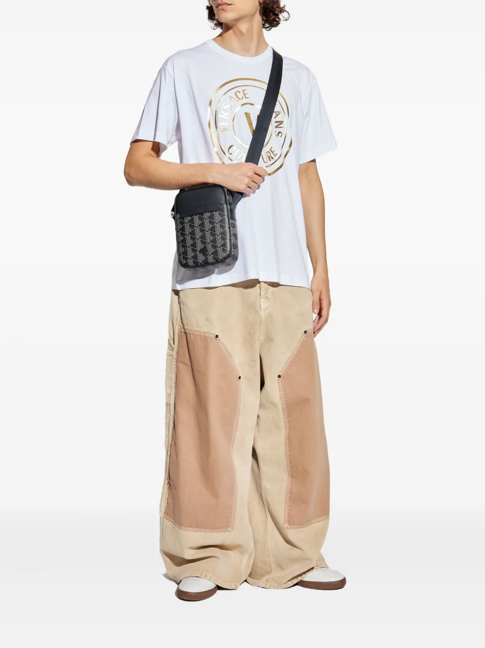 Versace Jeans Couture T-shirt met logoplakkaat Wit