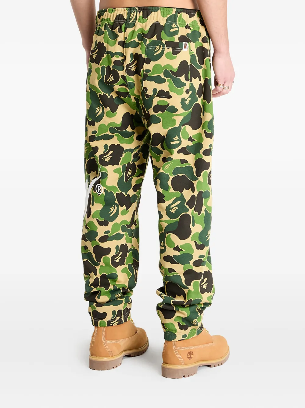 A BATHING APE Joggingbroek met camouflageprint Groen
