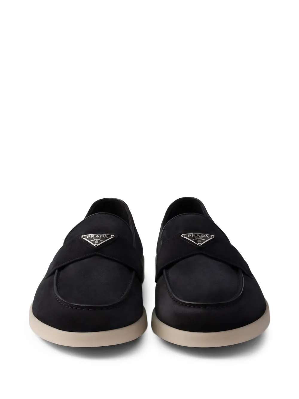 Prada Loafers met logoplakkaat Zwart
