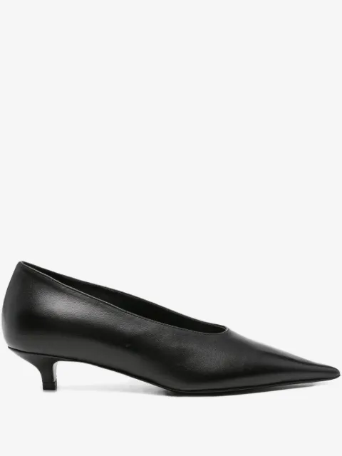 TOTEME escarpins sharp en cuir Nappa 