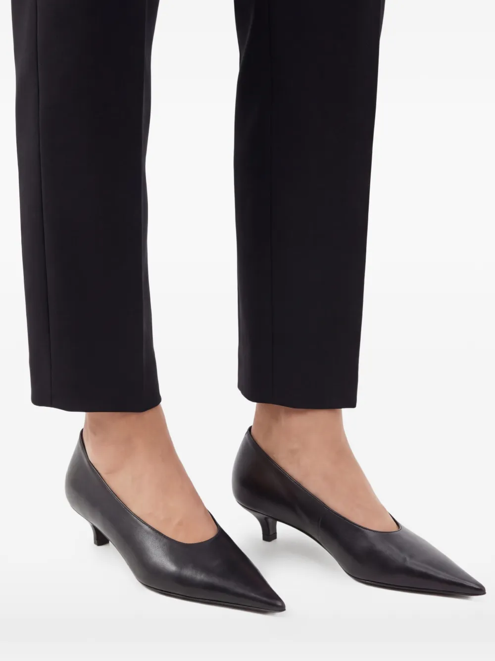 TOTEME 55 mm pumps met puntige neus Zwart