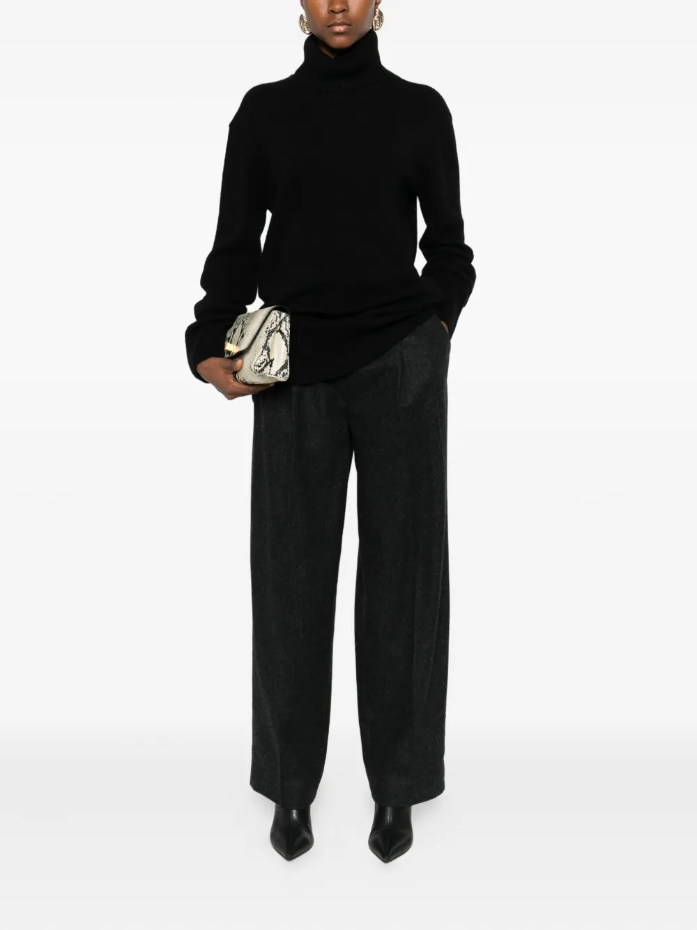 Totême Roll-neck Cashmere Sweater In Black