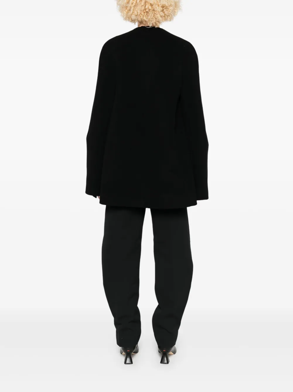 TOTEME Jack met cape Zwart