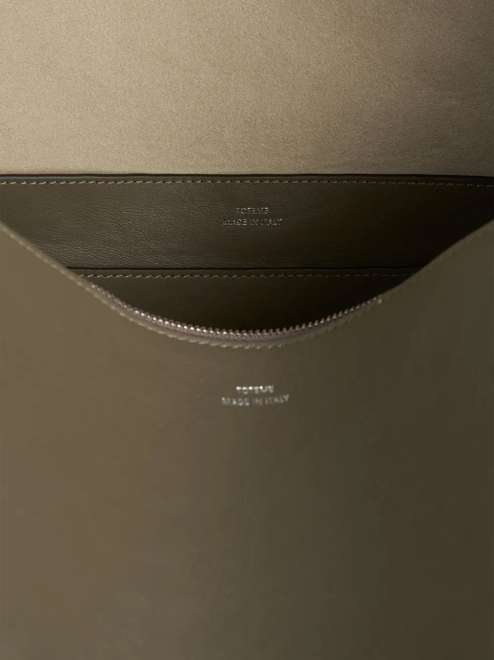 TOTEME Bevel leren schoudertas Bruin