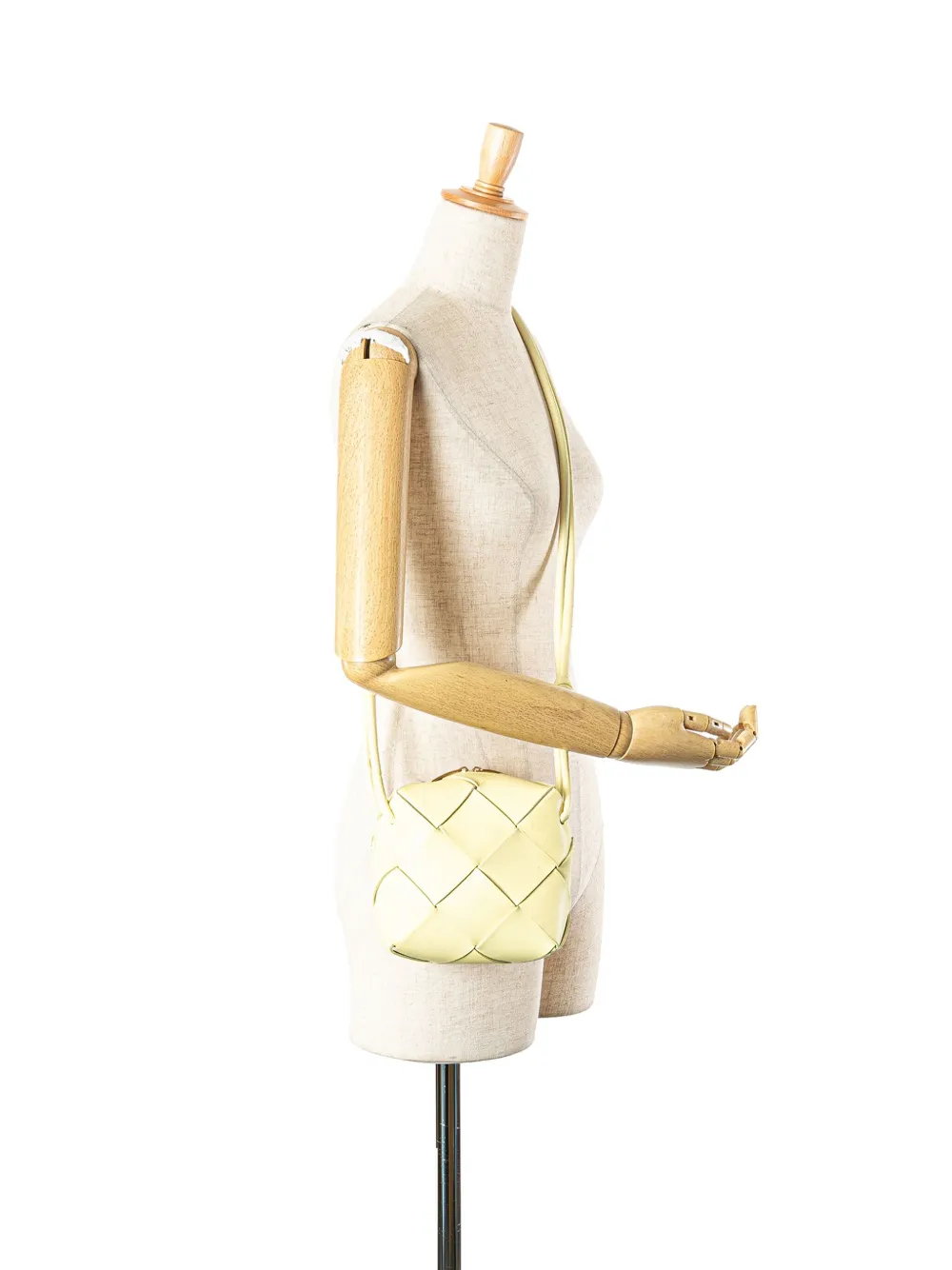 Bottega Veneta Pre-Owned 2021-2025 Mini Lambskin Intreccio Cassette Camera Bag crossbody bag | Pre-Owned | Image 2