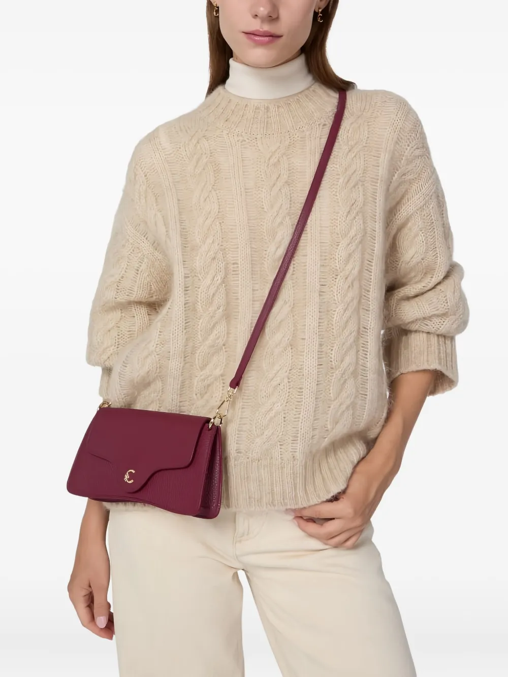 Coccinelle Schoudertas met gewelfde omslag Bruin