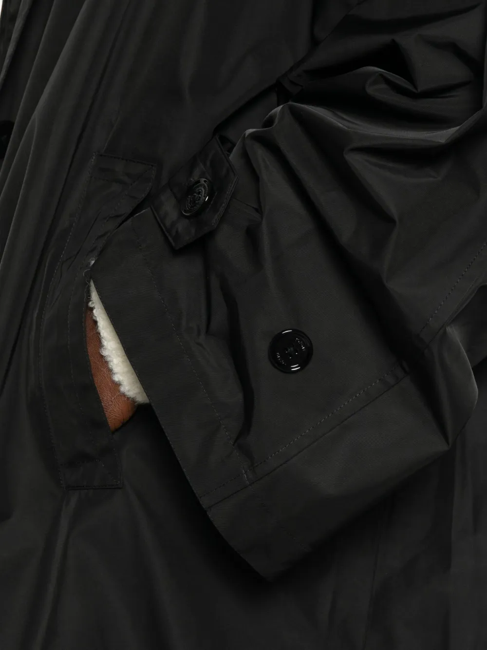 Totême Drop-shoulder Trench Coat In Black