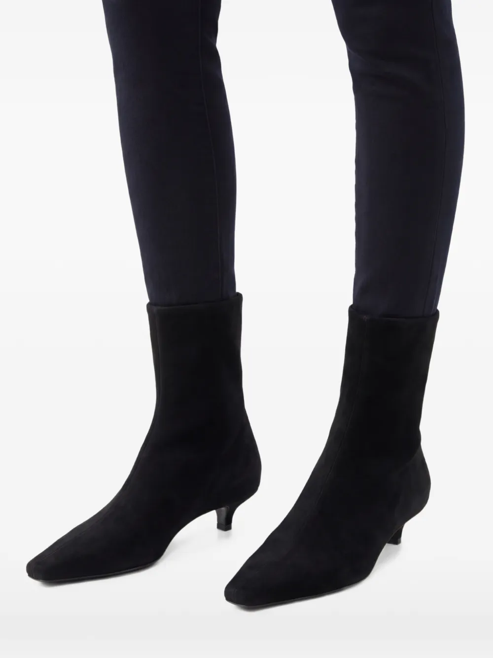 TOTEME Enkellaarzen met puntige neus Zwart