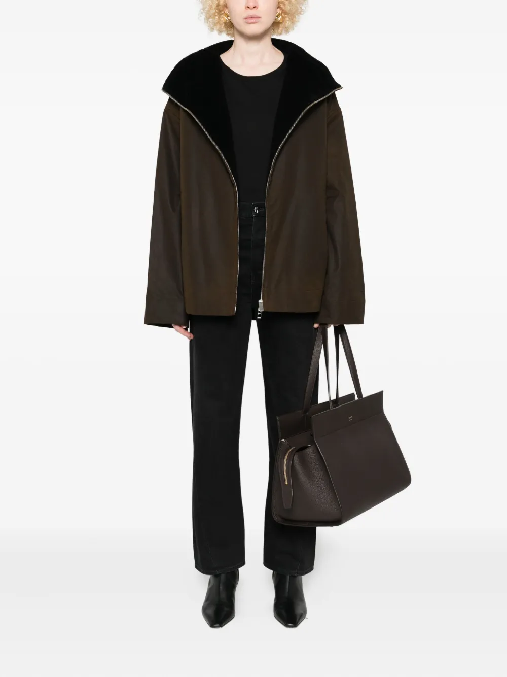 TOTEME zip-front corduroy-collar jacket | Oversized Jackets | Image 2