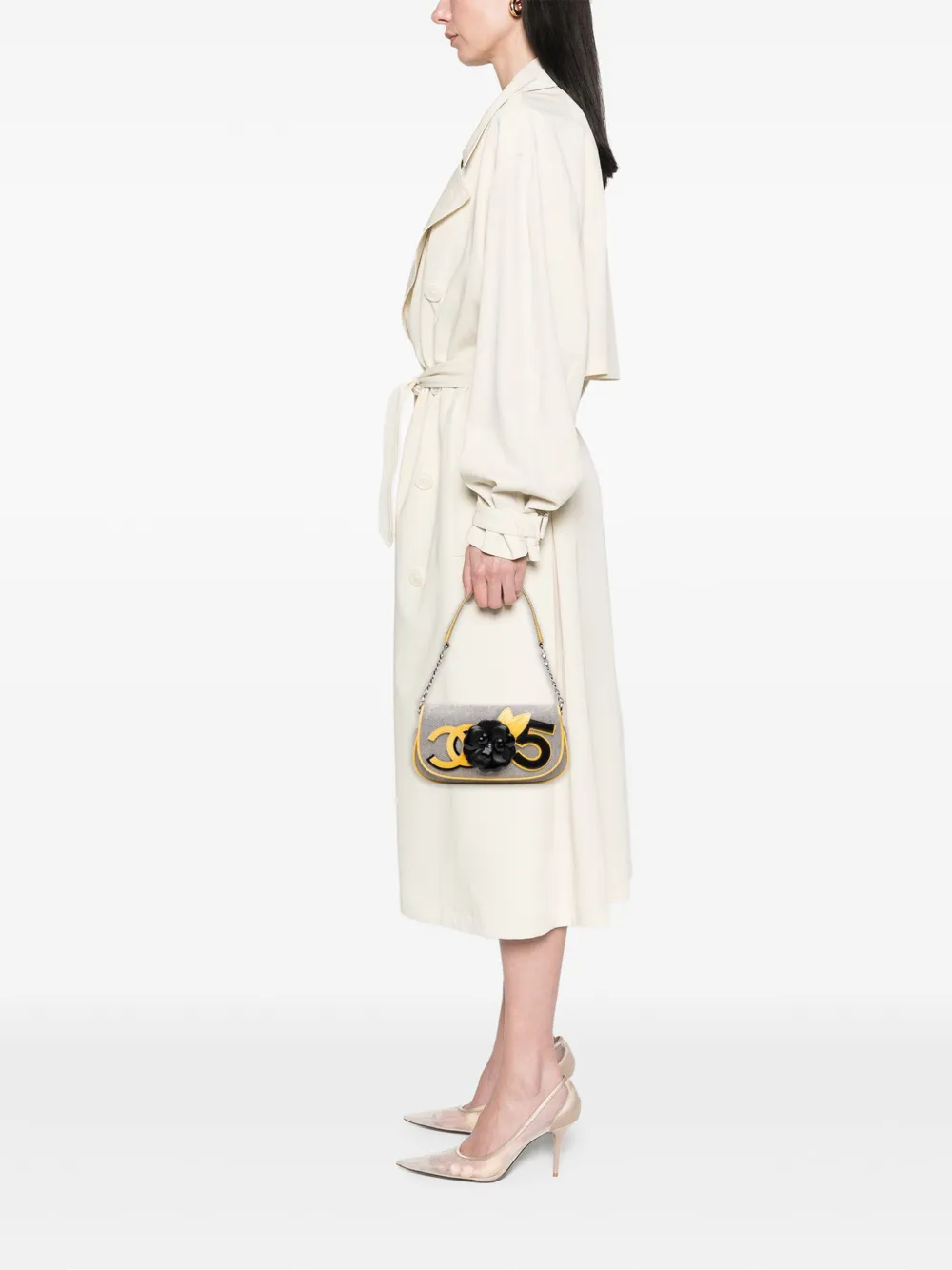 CHANEL Pre-Owned 2005-2006 Canvas CC Camellia No. 5 shoulder bag | Pre-Owned | Image 2