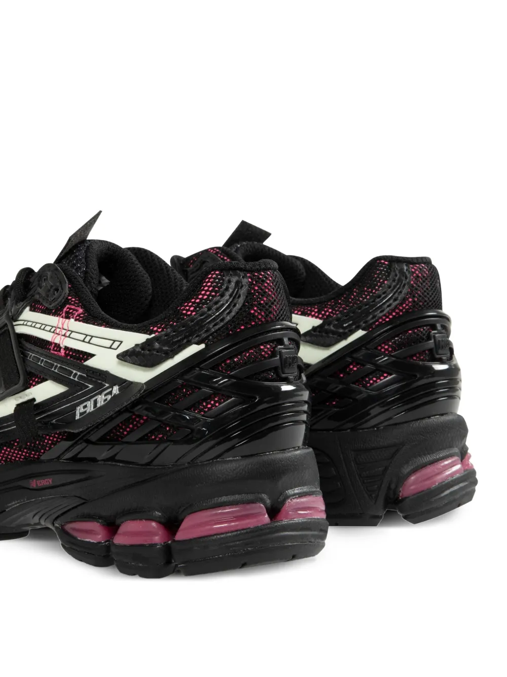 New Balance 1906A lace-up sneakers Zwart