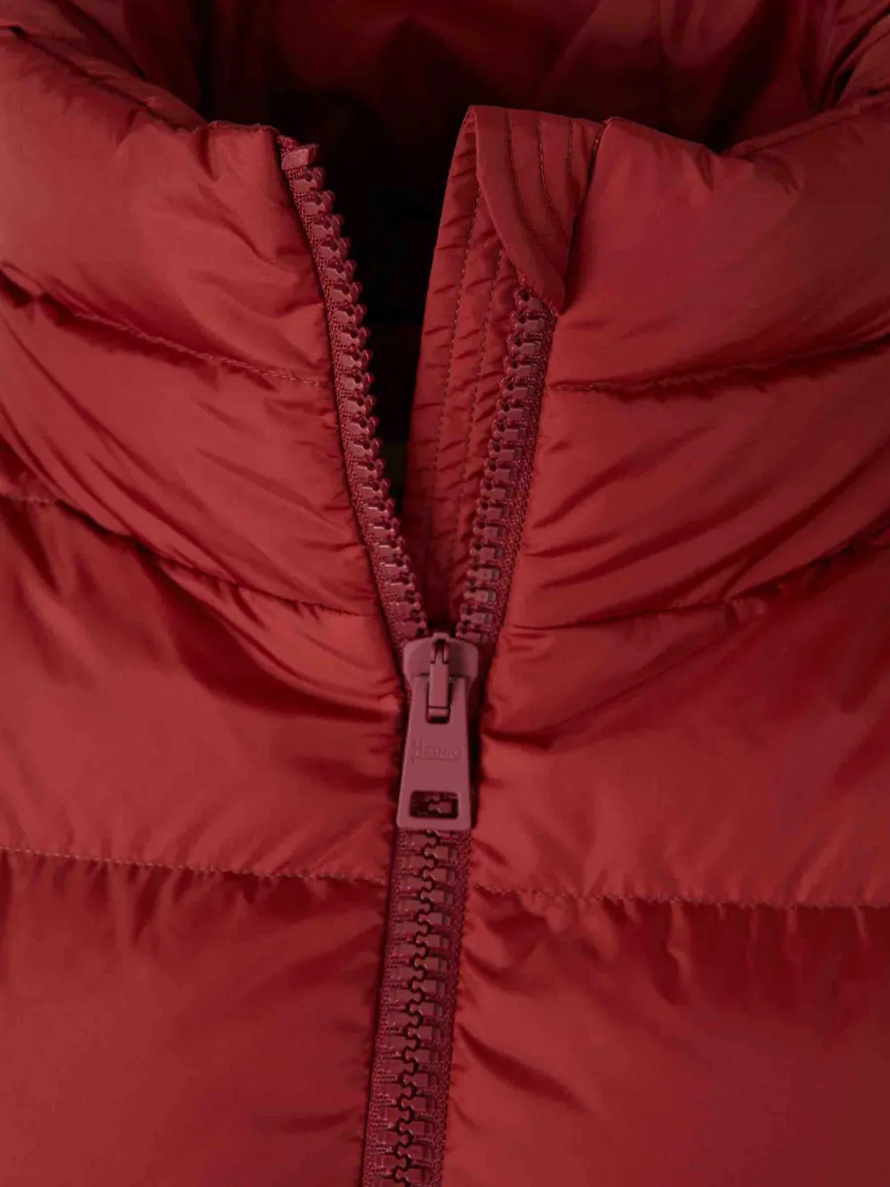 Herno Gewatteerd jack met afneembare capuchon Rood