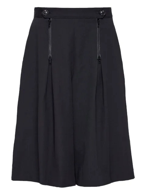 Y's pleated zip-detail shorts
