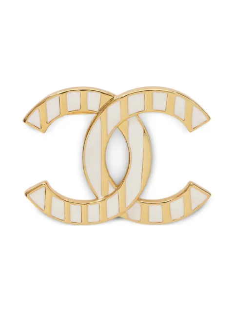 CHANEL Pre-Owned брошь с логотипом CC (2023 год)