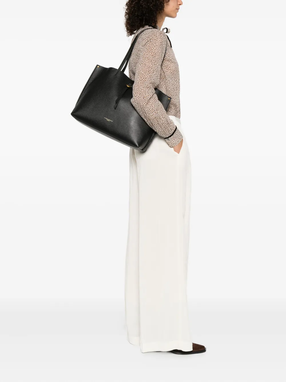 GIANNI CHIARINI Egle shopper van bewerkt leer Zwart