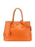 Prada Pre-Owned 2010-2025 Medium Soft Calf Galleria Double Zip Tote satchel - Orange