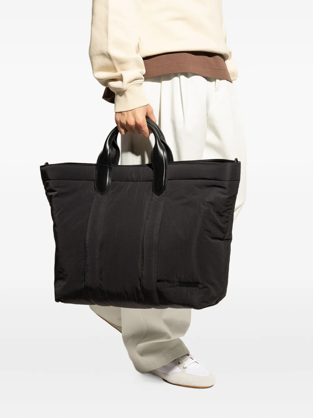 Jacquemus The Bambino padded leather-handle tote bag Zwart