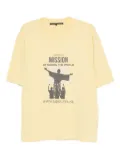 MEGUSTA Recruiter graphic-print T-shirt - Yellow