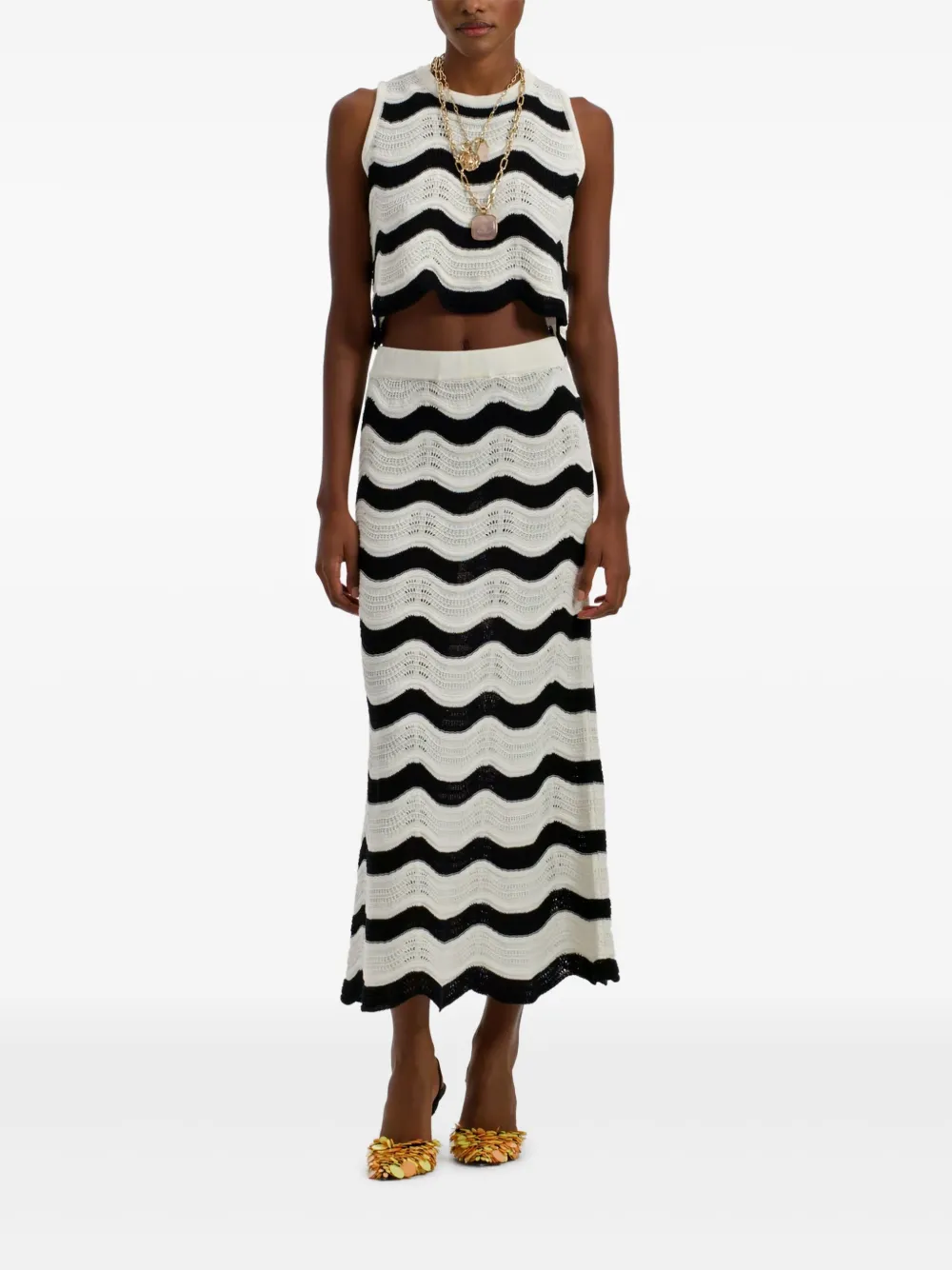 La DoubleJ wave-pattern knitted skirt | Straight Skirts | Image 2