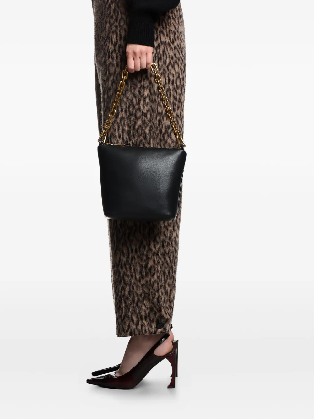 Emporio Armani chain-link leather shoulder bag | Image 2