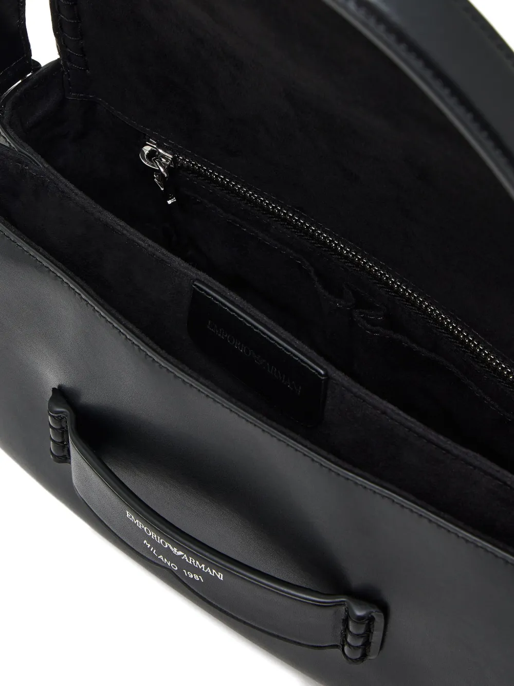Emporio Armani flap shoulder bag Zwart